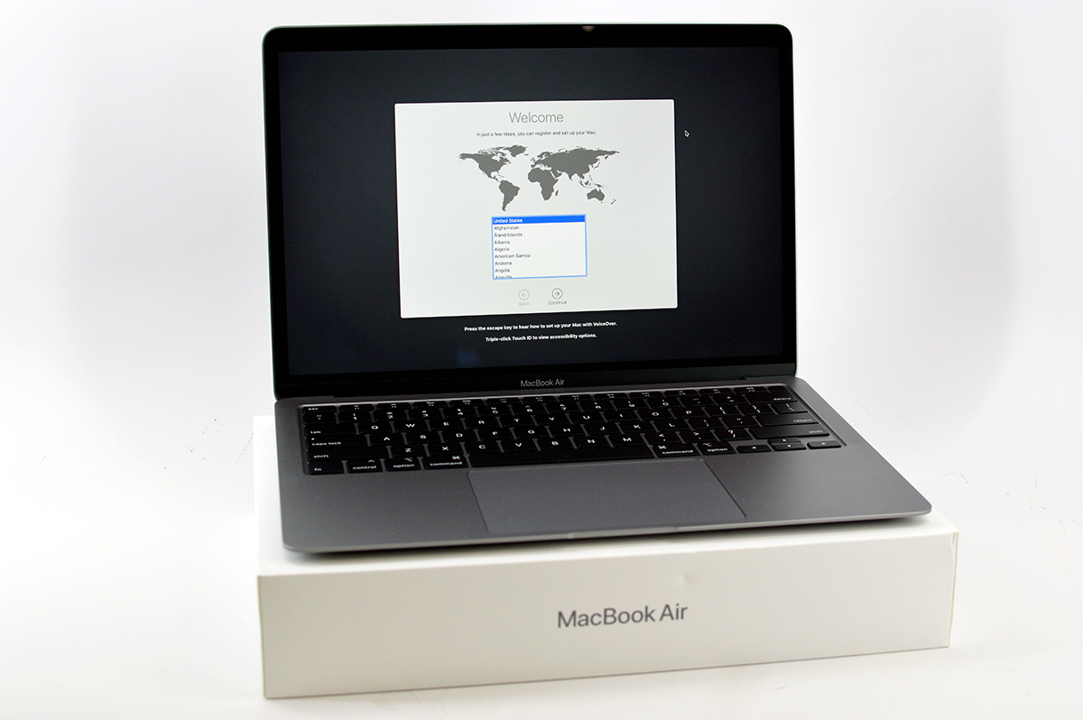 Apple Macbook Air 2020 13-inch | M1 Chip 256GB SSD | A2337 | Resale